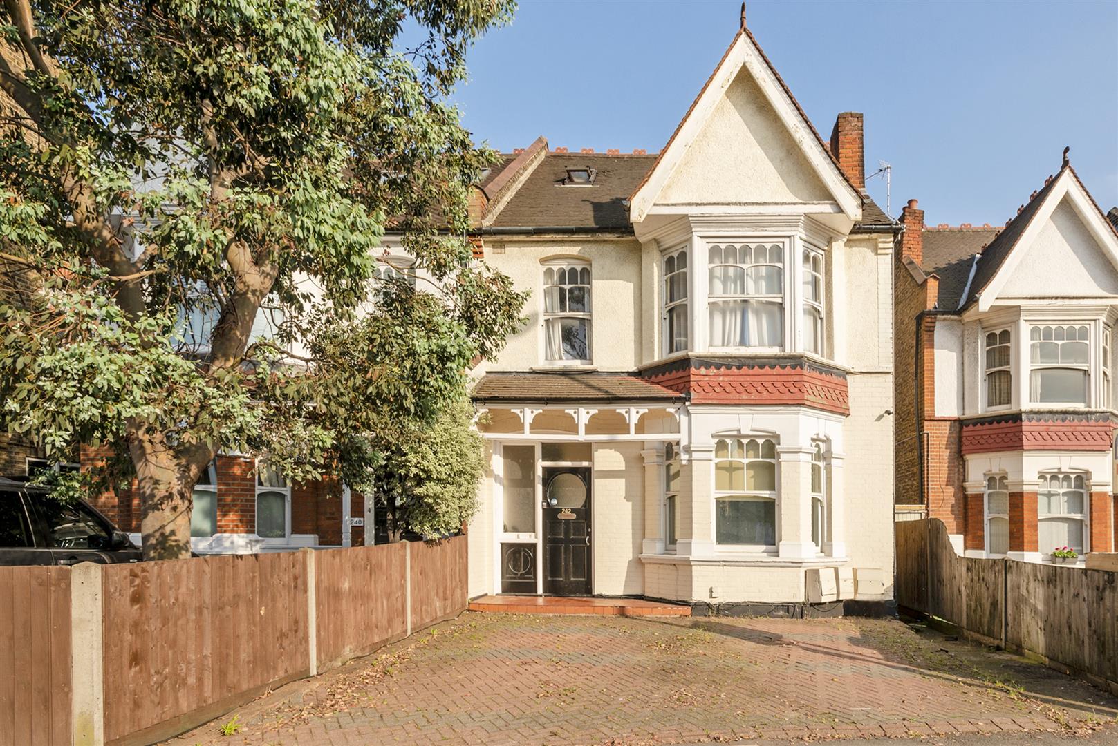 Andrew Scott Robertson